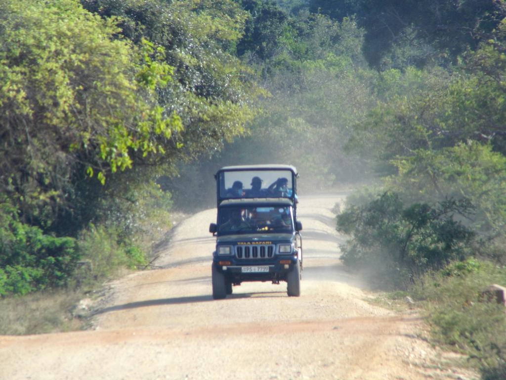 Saman Resort Yala ทิซซามาฮารามา ภายนอก รูปภาพ